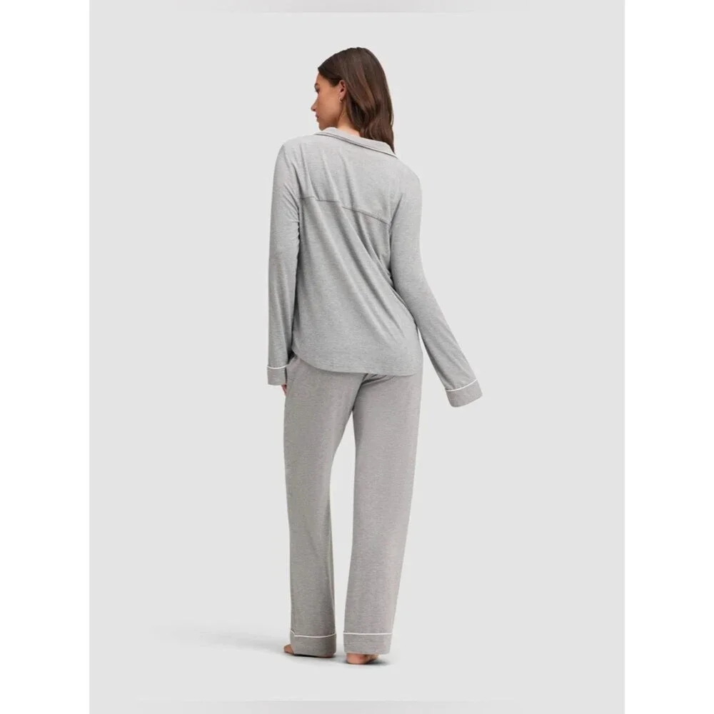 Cozy Earth Women's Bamboo Stretch-Knit Long Sleeve Pajama Set Grey